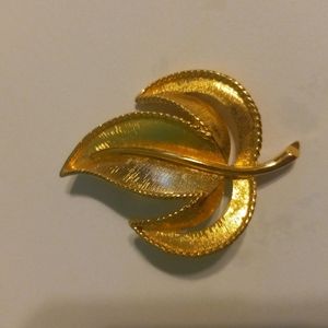 Vintage gold pin